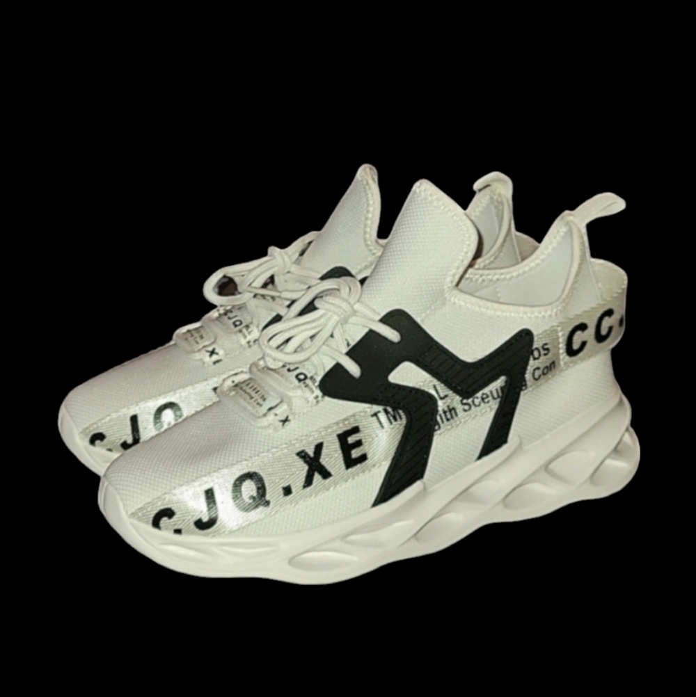 🆕️ NEW Men's Size 6.5 Athletic Shoes Sports Casual Trainers Sneakers NWT - Picture 1 of 5